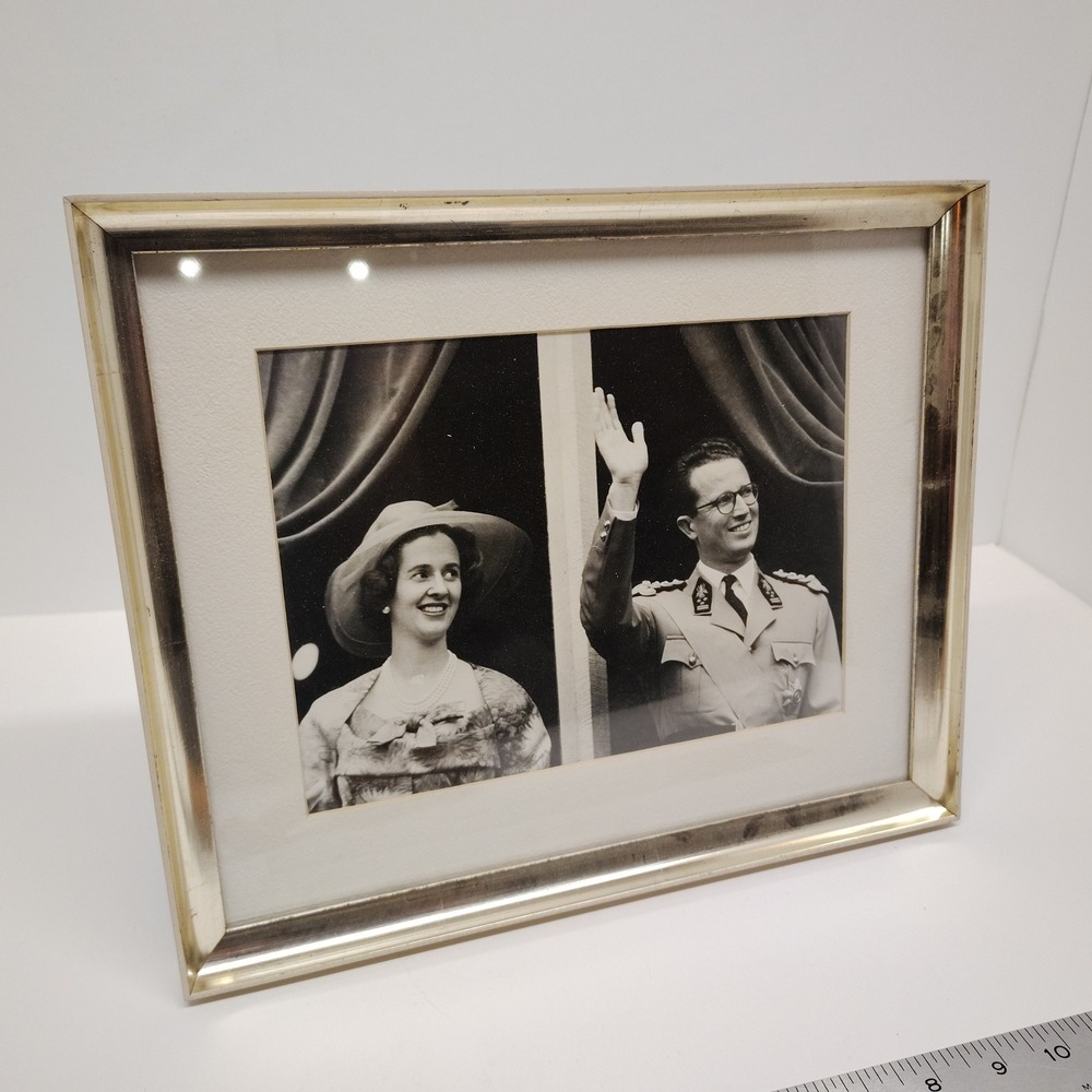 Vintage Silver Frame Photos King Baudouin Queen Fabiola Belgium 10.5x13
